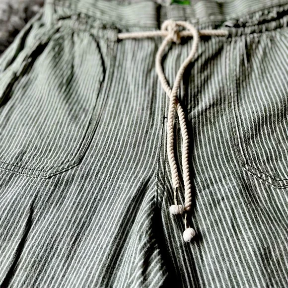 Anthropologie Linen Pants - Picture 8 of 9